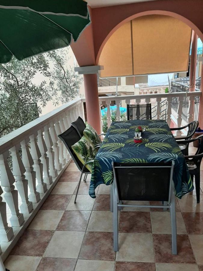 Apartment Pavle Perovic Sveti Stefan Kültér fotó